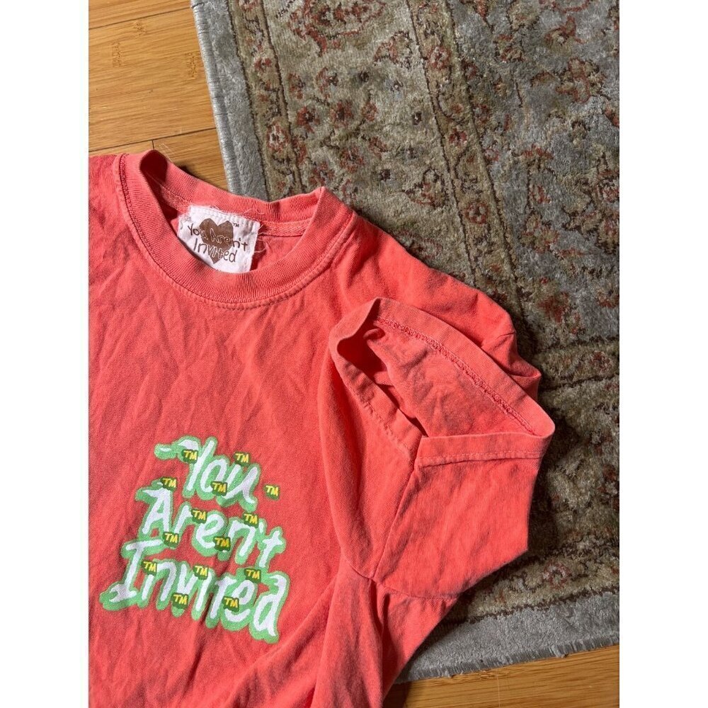 Pure Atlanta Coral Orange Hyde Park Graphic Tee Shirt You Aren’t Invited Small - Picture 8 of 9
